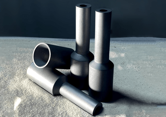 The nozzle is hard alloy for jet installation